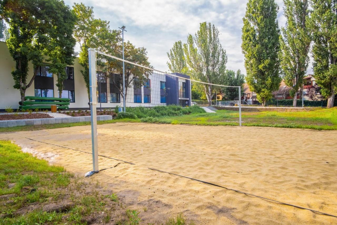 Bed and Breakfast Ciszterci Rendezvenykoezpont Balatonalmádi Exterior foto